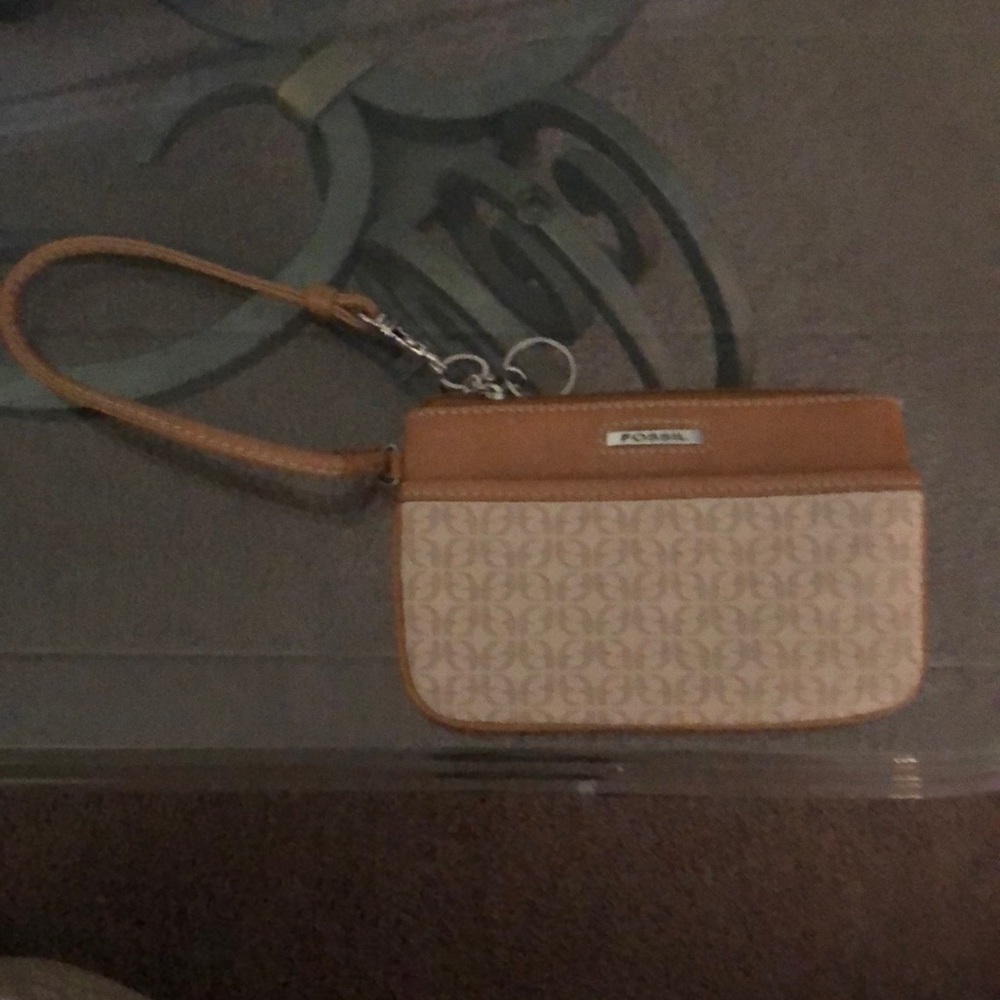 Fossil canvas/Leather wristlet.Keychain attached.